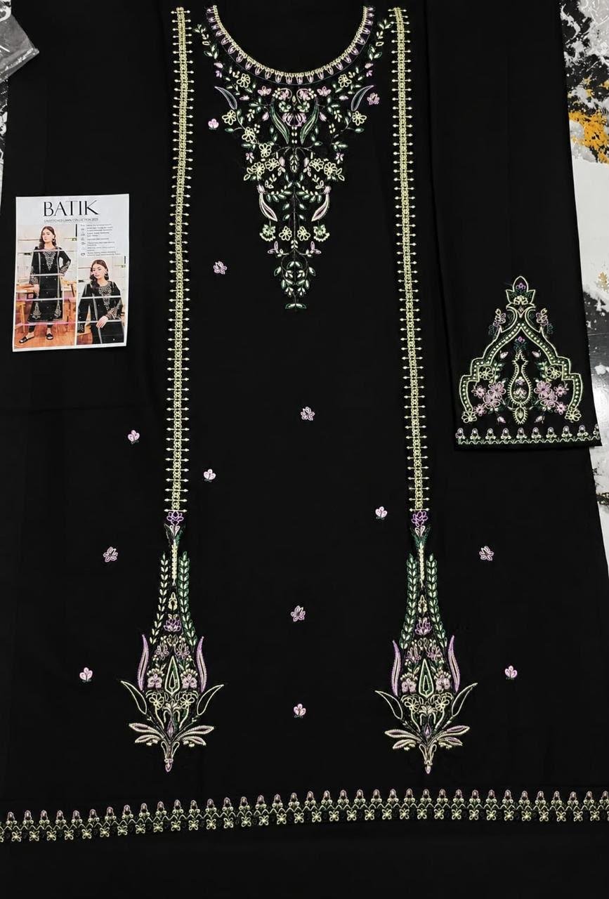 Elegant Black Floral Embroidered Dhanak 2-Piece Suit view 2