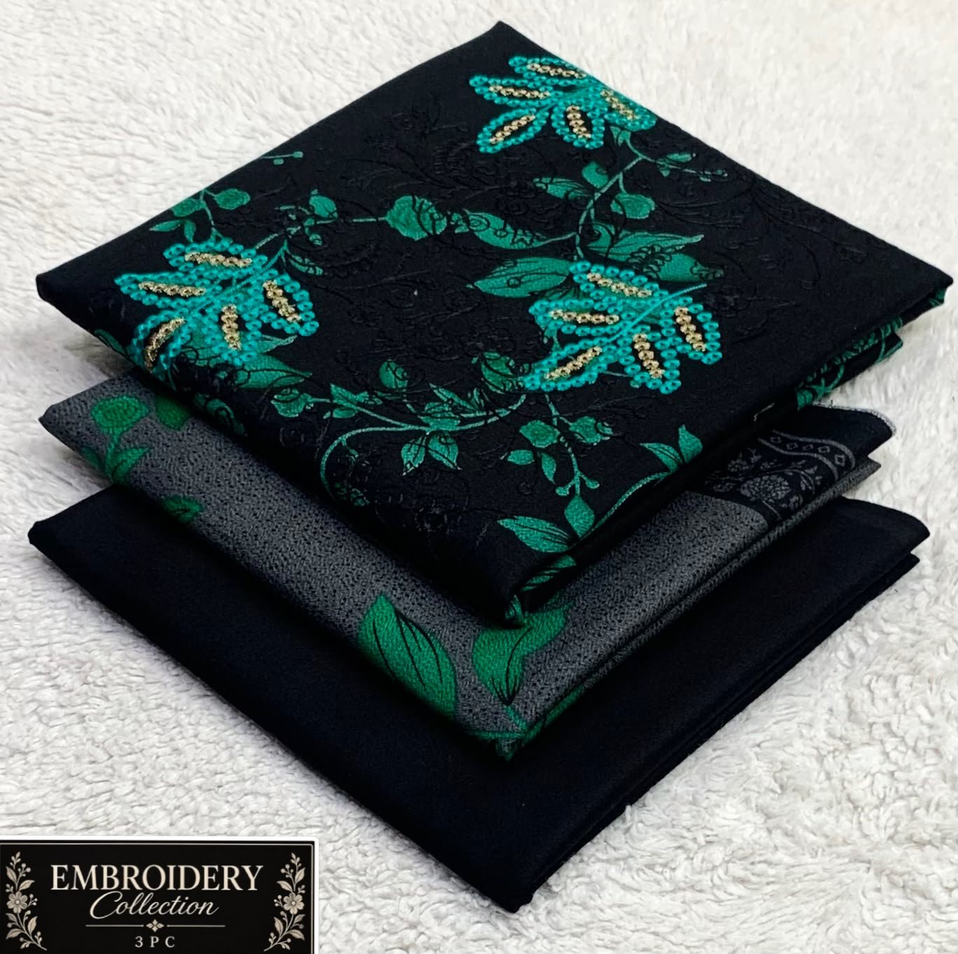Maria.B Dhanak Neck Embroidery 3PC – Black & Green